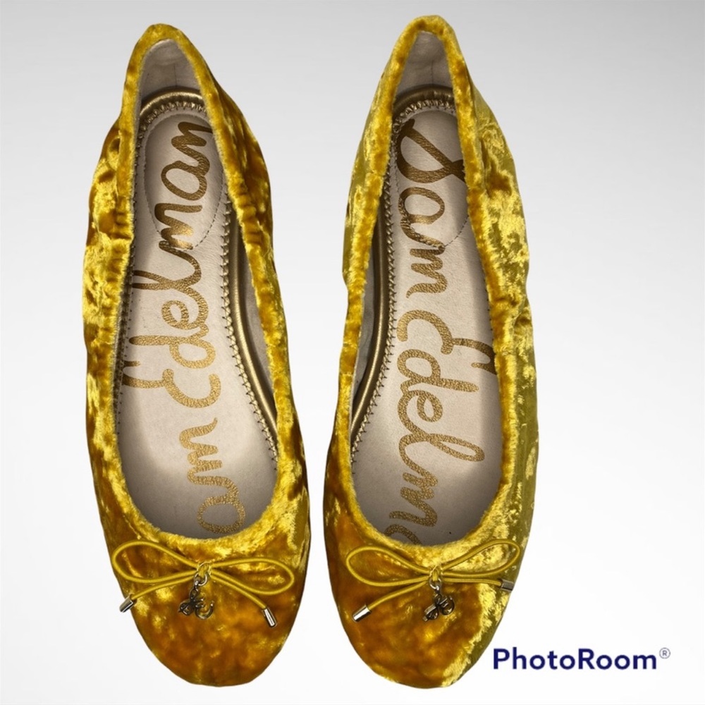 Sam Edelman Felicia velvet flats Sz 6